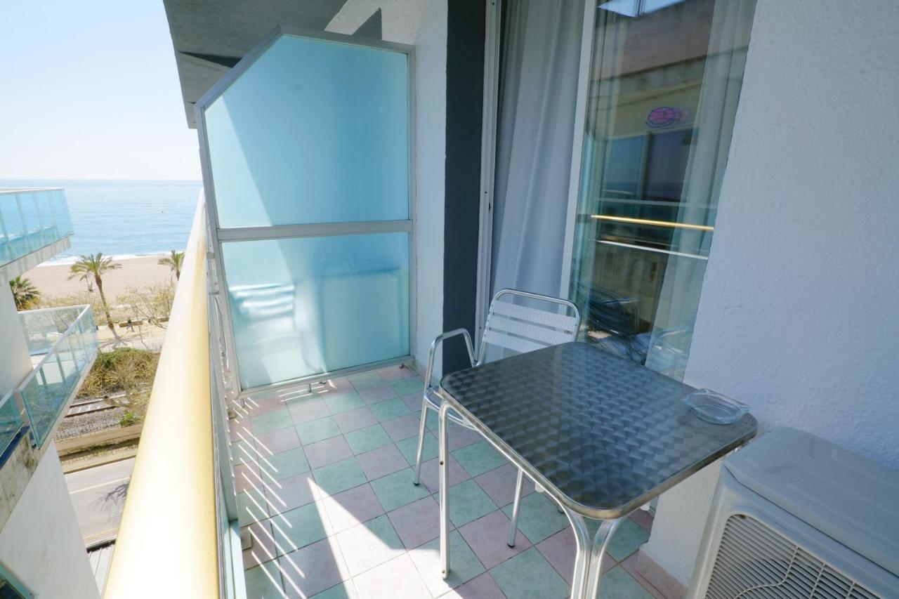 Hotel Internacional Calella Esterno foto