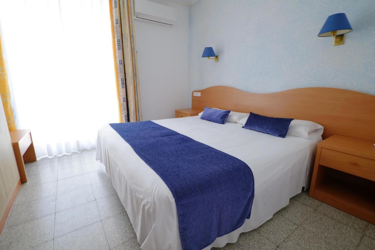 Hotel Internacional Calella Esterno foto