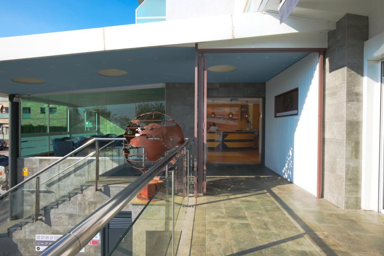 Hotel Internacional Calella Esterno foto