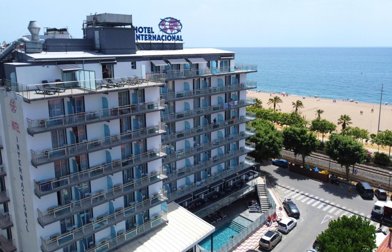 Hotel Internacional Calella Esterno foto