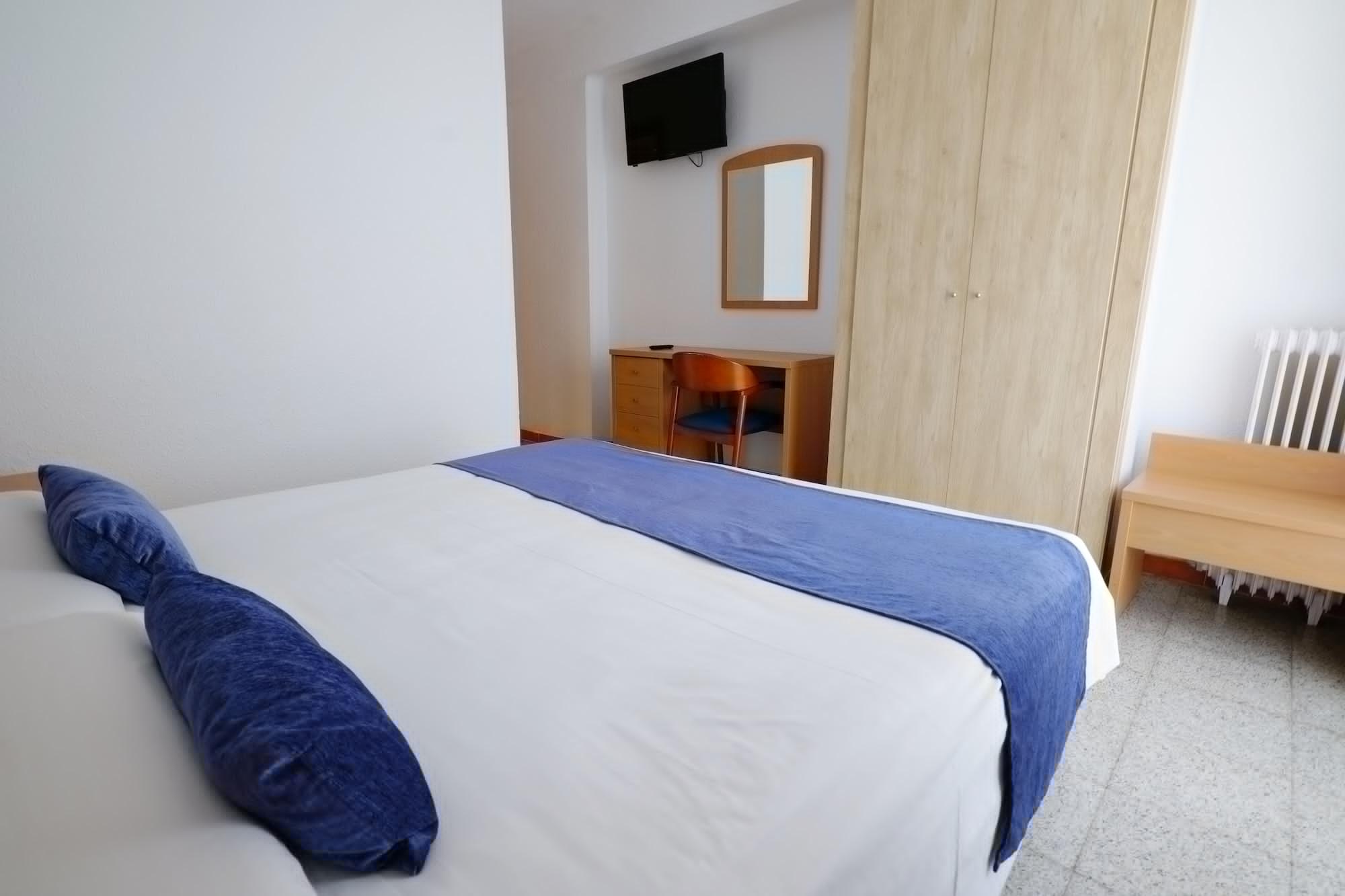 Hotel Internacional Calella Esterno foto